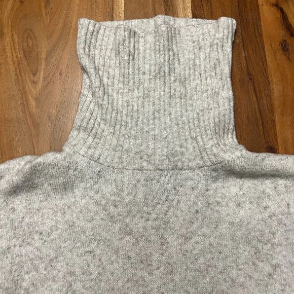 Cynthia Rowley Turtleneck Speckled Sweater - Picture 8 of 16